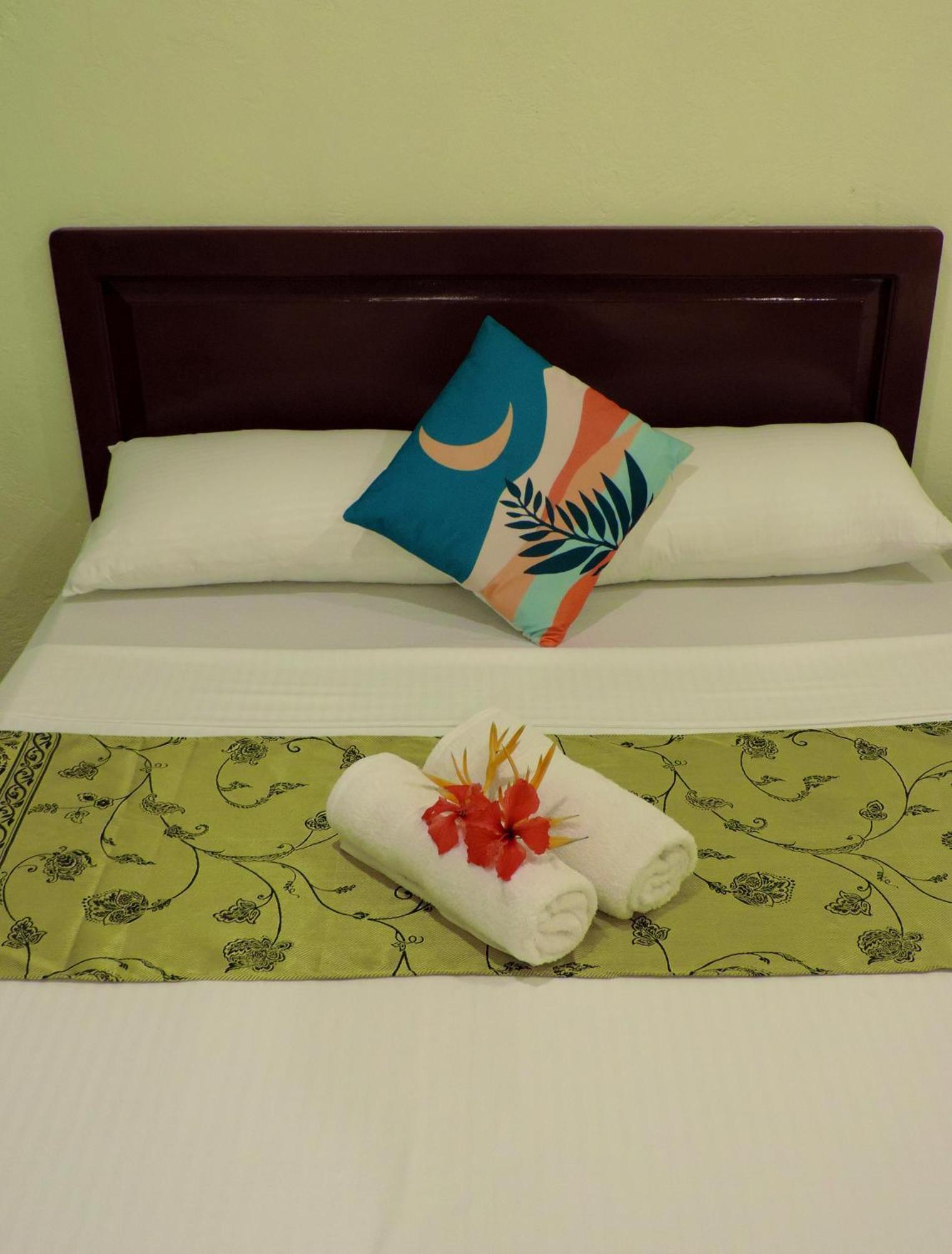Chekesh Casa Hotel Đảo Đảo Siquijor Ngoại thất bức ảnh